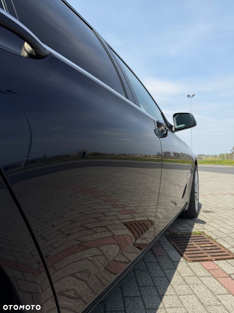 BMW Seria 7 740d xDrive - 28