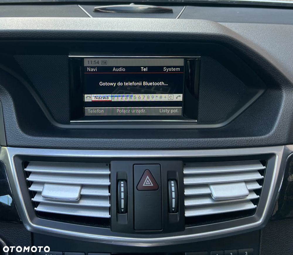 Mercedes-Benz Klasa E 300 BlueTEC Hybrid Avantgarde - 22