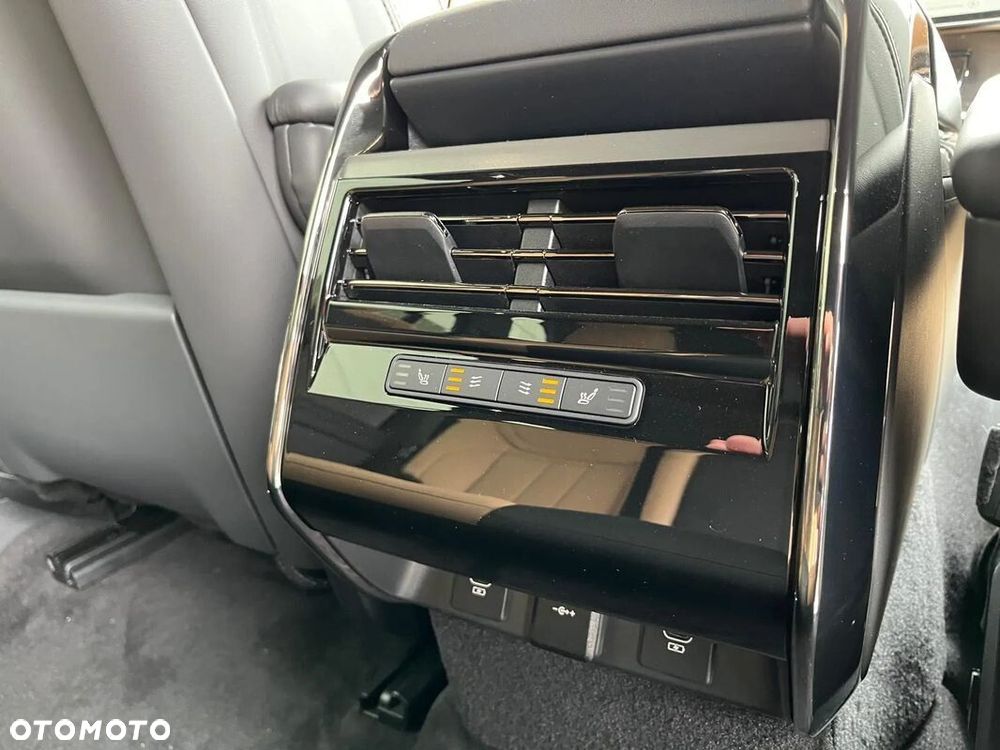 Land Rover Range Rover Sport S 3.0 P460e PHEV Dynamic SE - 11