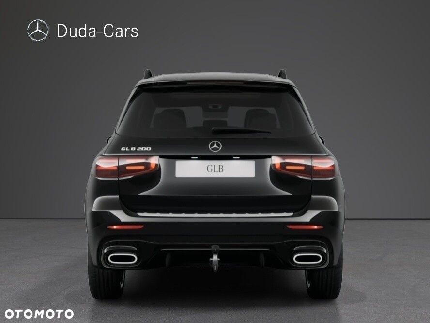 Mercedes-Benz GLB - 5