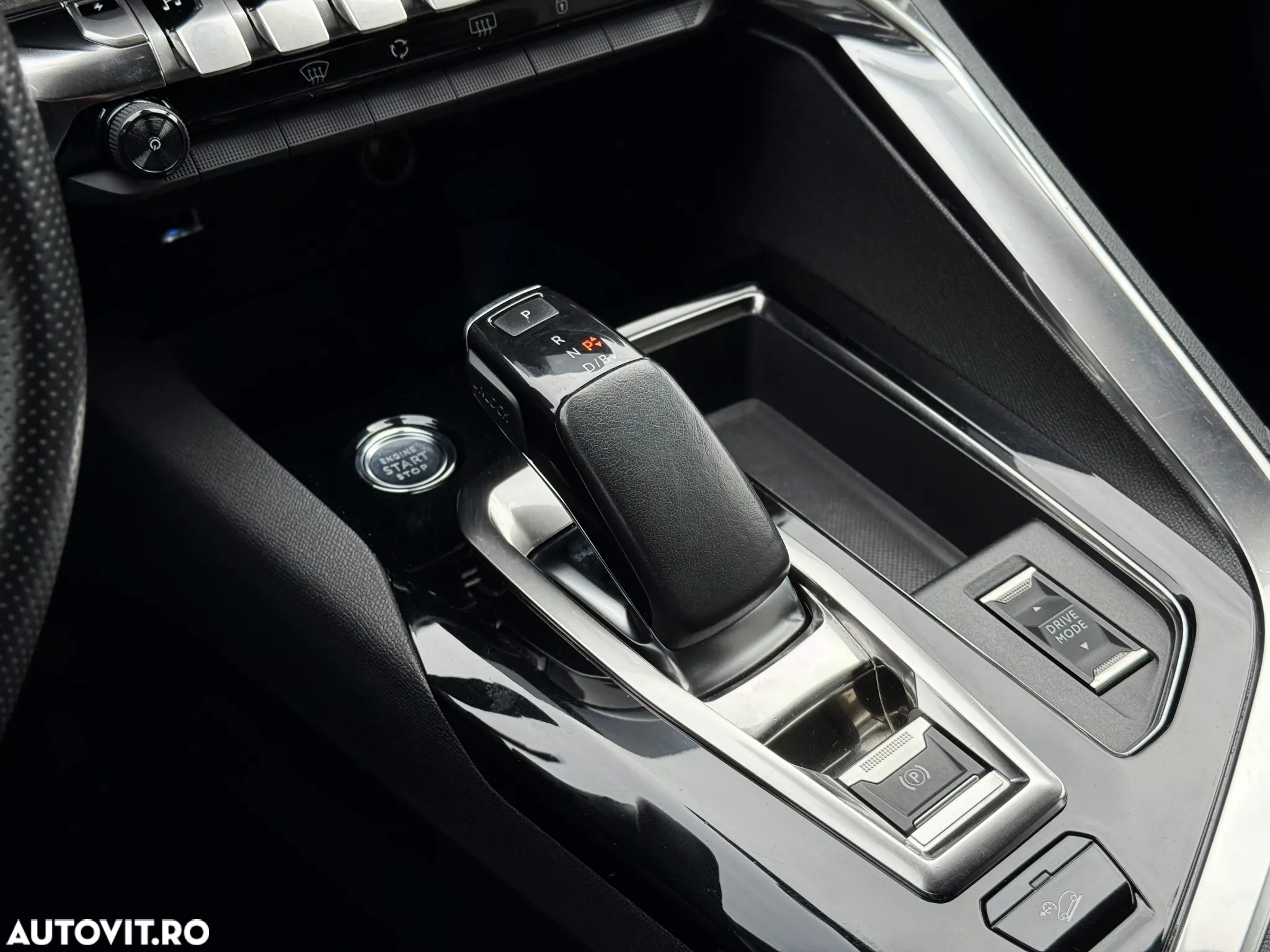 Peugeot 3008 PHEV EAT8 GT Pack - 32