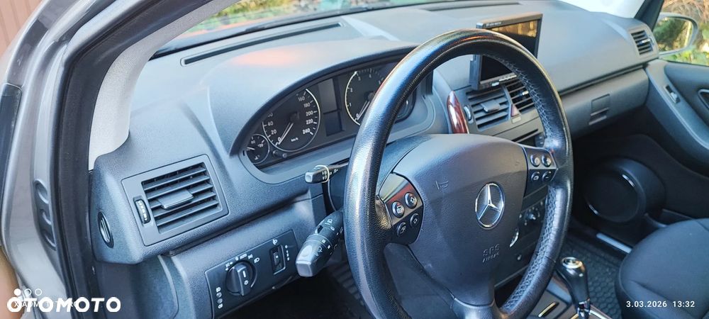 Mercedes-Benz Klasa A 170 Autotronic Elegance - 9