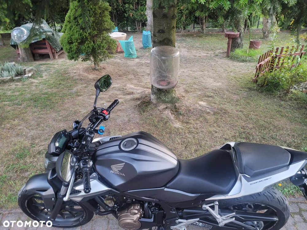 Honda CB - 30