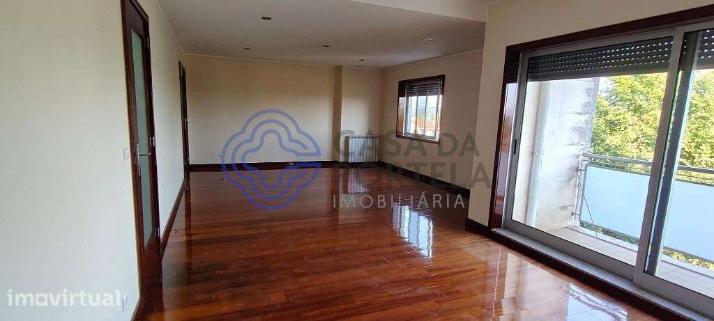 Venda de apartamento T3 Castêlo da Maia - Grande imagem: 3/22