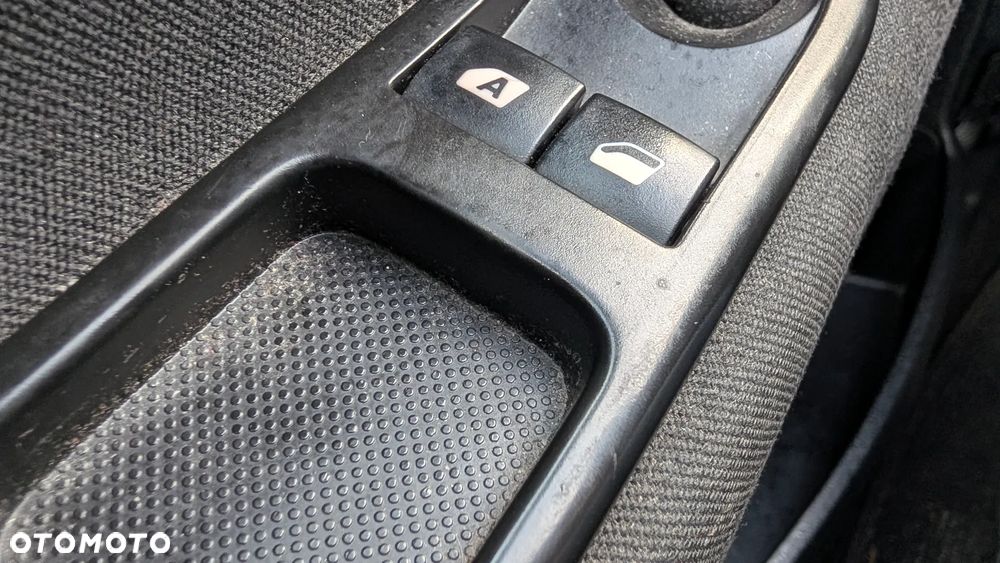 Peugeot 207 1.4 Access - 10