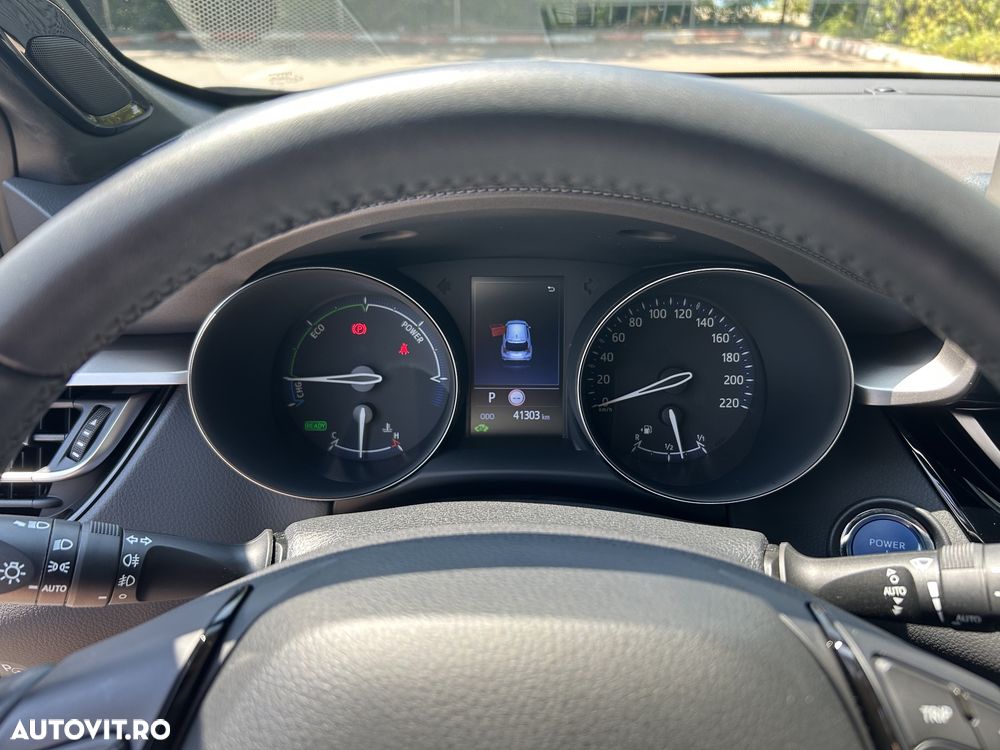 Toyota C-HR - 13