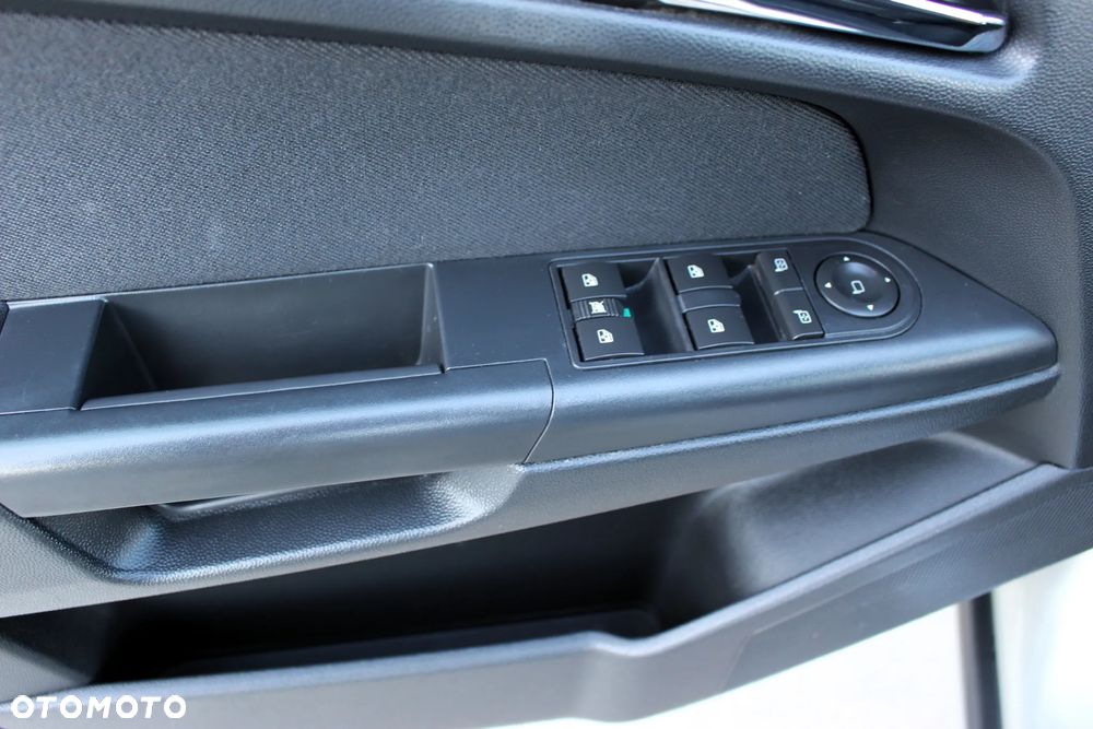 Opel Astra 1.7 CDTI DPF Edition Sport - 13