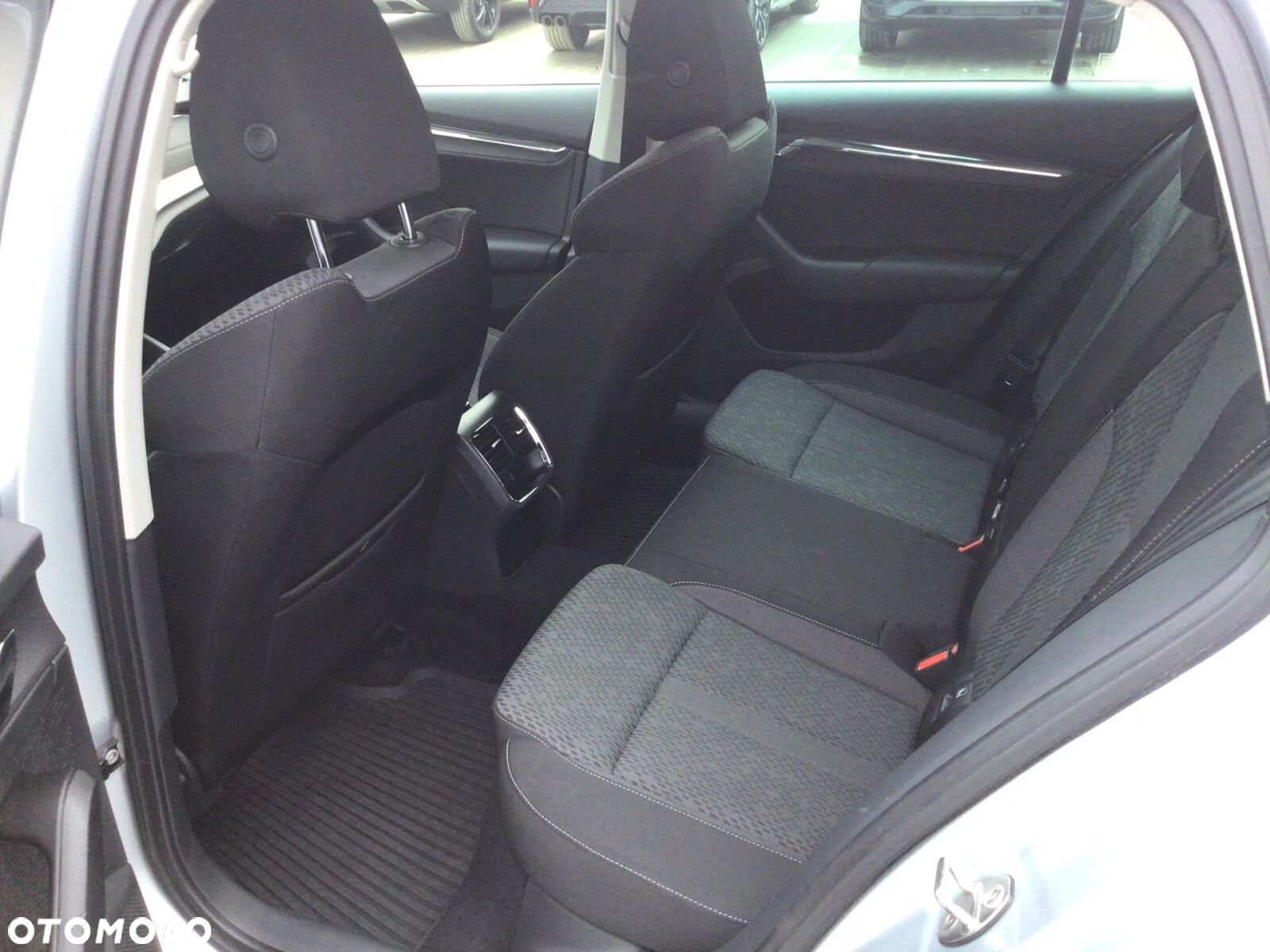 Skoda Octavia 2.0 TDI Style DSG - 28