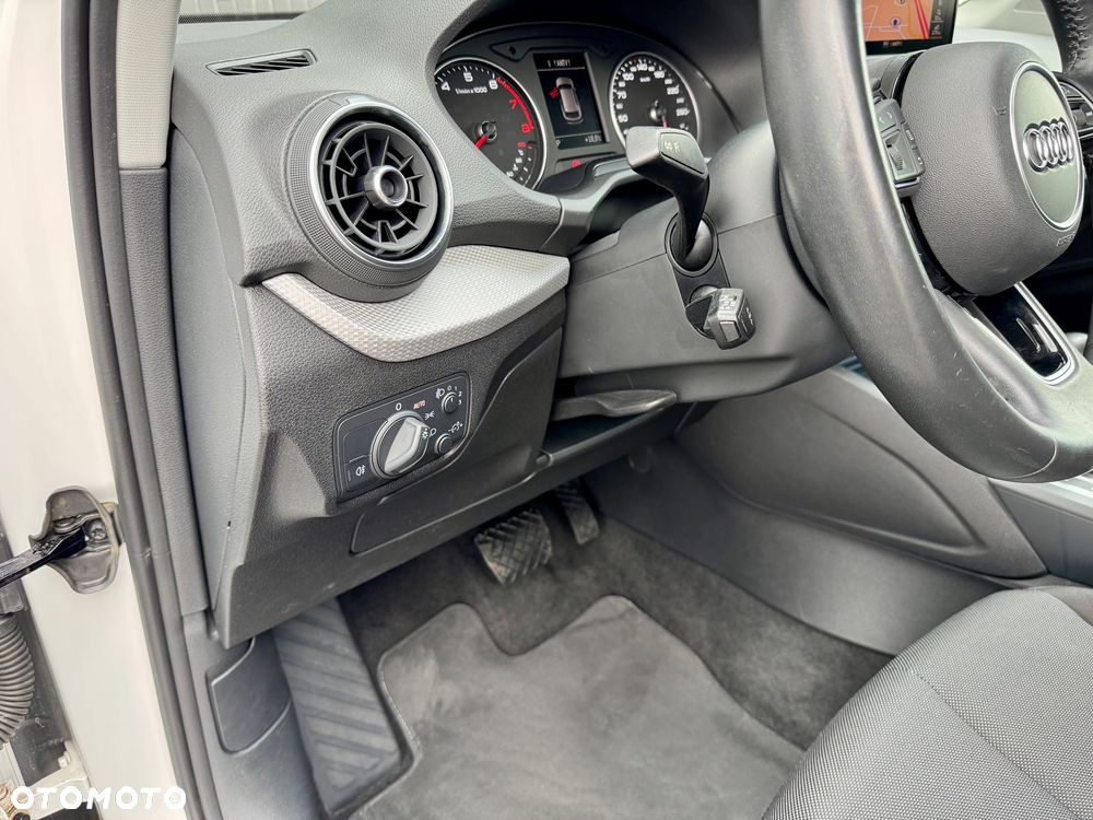 Audi Q2 35 TFSI Sport S tronic - 17