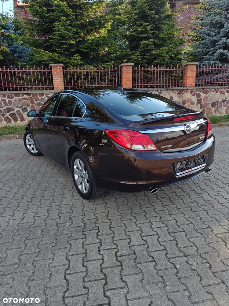 Opel Insignia 1.6 Turbo - 19