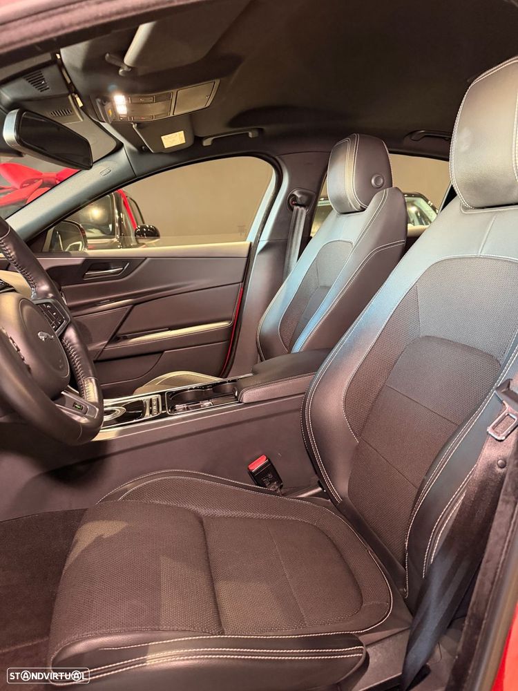 Jaguar XE 2.0 D R-Sport Aut. - 46