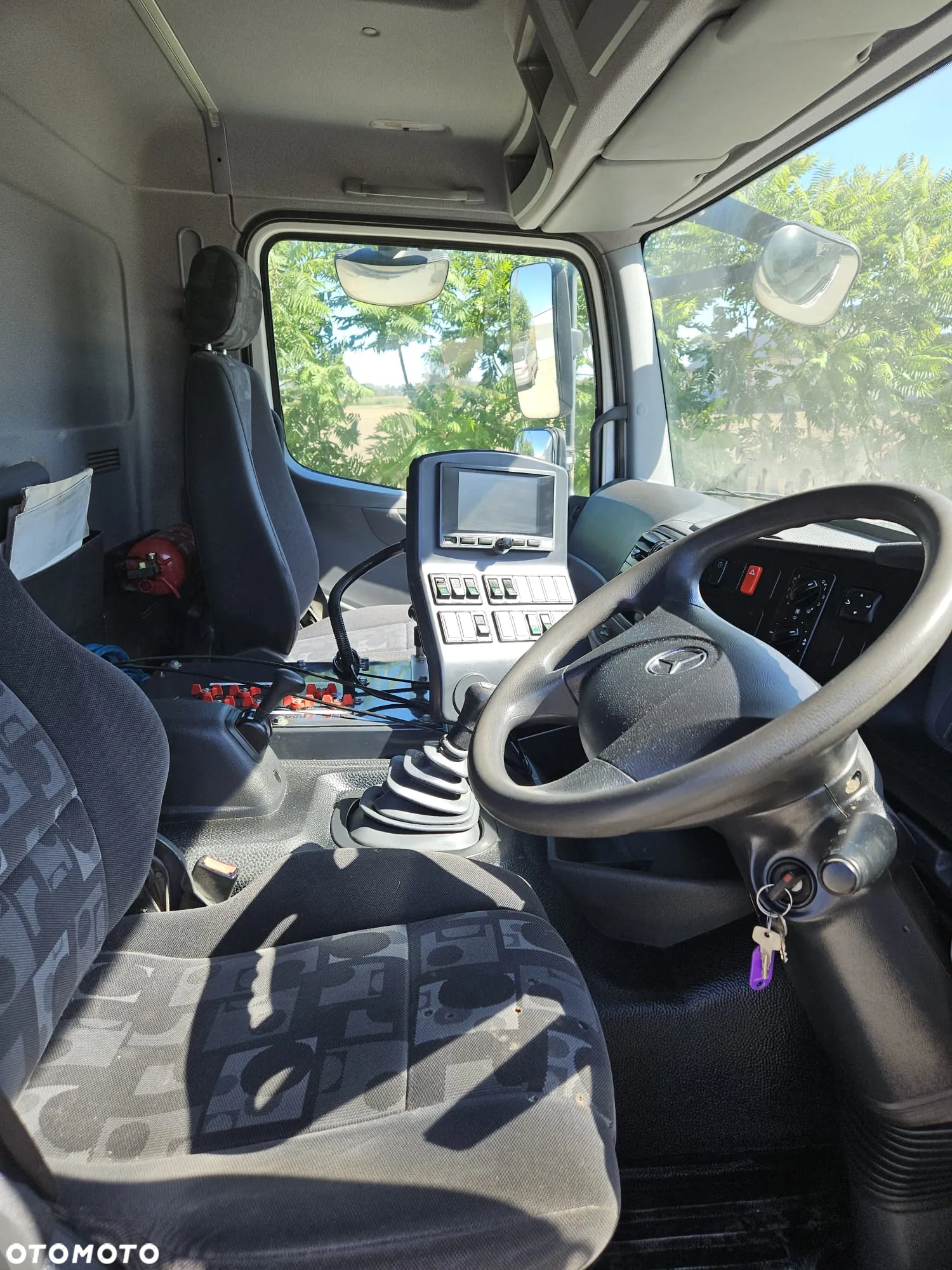 Mercedes-Benz ATEGO - 10