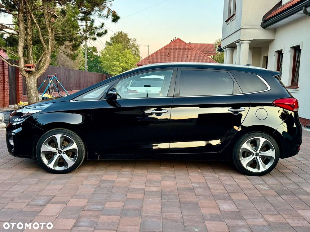 Kia Carens 1.7 CRDi Business Line 7os - 27