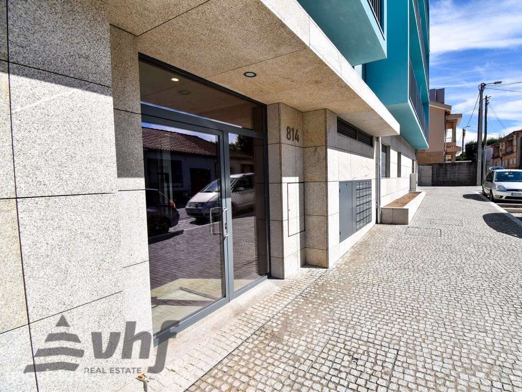 Apartamento T1 próximo ao Pólo Universitário