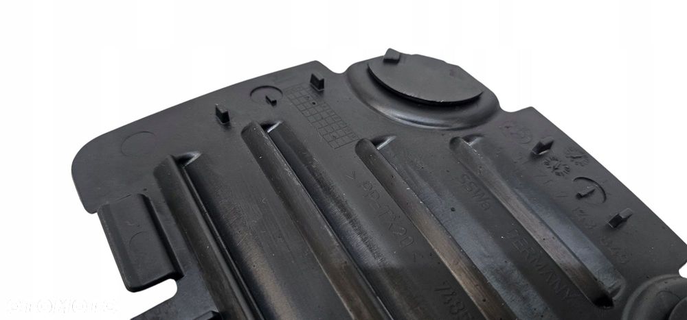 Bmw E82 E88 E90 Pokrywka Do Wymiany Żarówki Zaślepka Nadkola Lewa 7143849 - 4