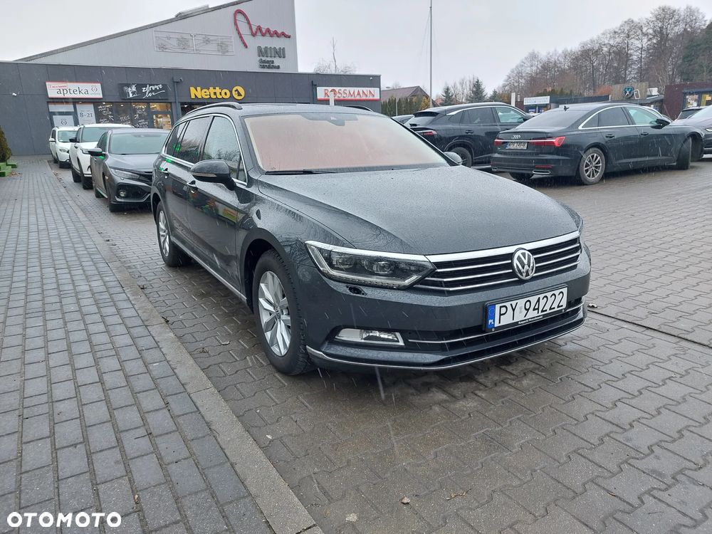 Volkswagen Passat 2.0 TDI SCR DSG Business - 2