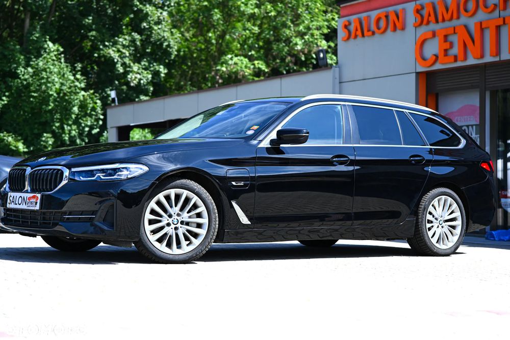 BMW Seria 5 530e - 39