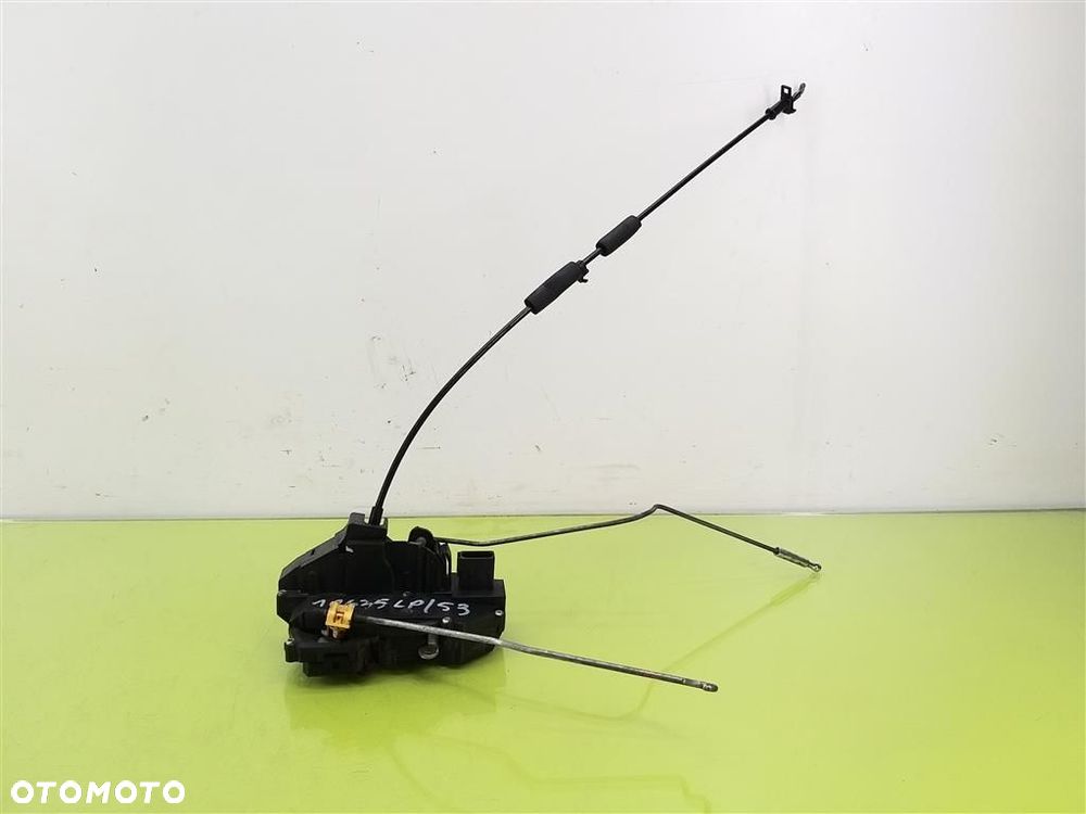 Zamek drzwi przód lewy Chevrolet HHR 2005-2011 - 1