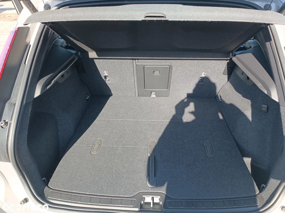 Volvo XC 40 T2 Core - 24