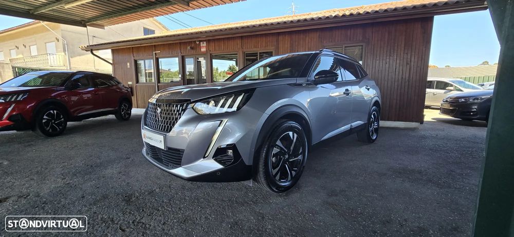 Peugeot 2008 PureTech 130 GT Pack - 3