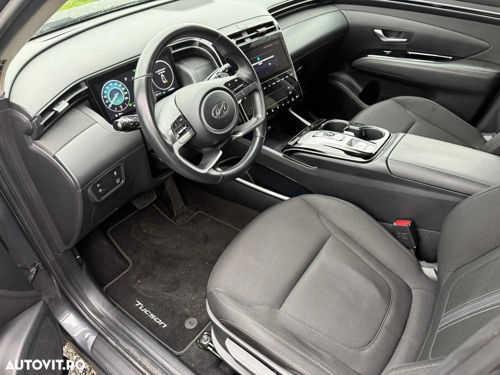 Hyundai Tucson - 8