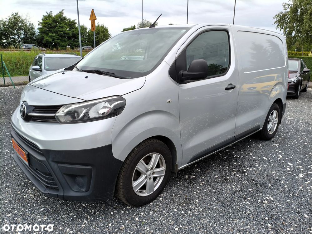 Toyota Proace - 2