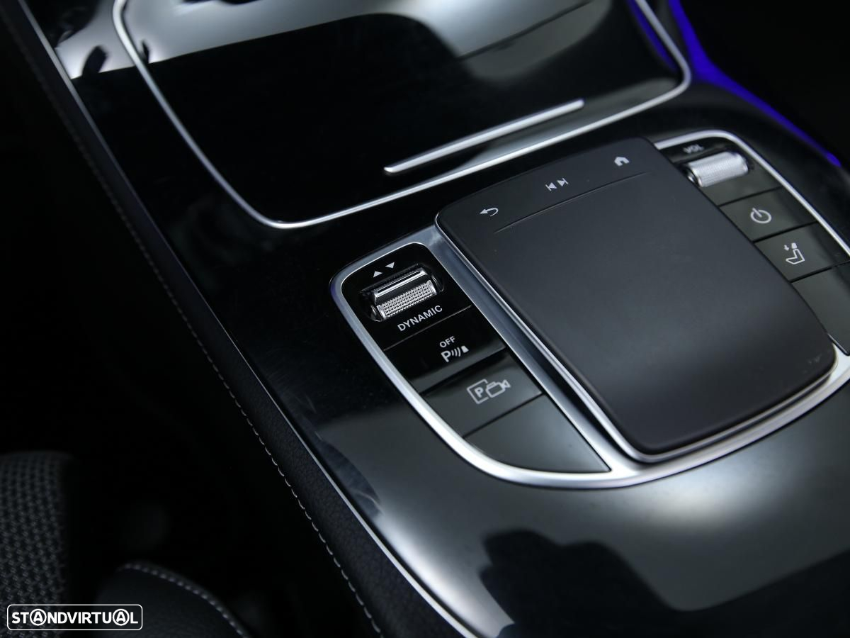Mercedes-Benz E 300 de Avantgarde - 30