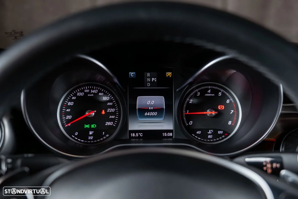 Mercedes-Benz C 300 7G-TRONIC AMG Line - 15