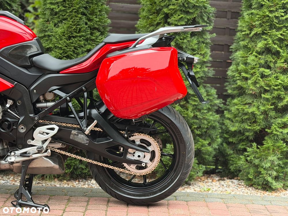 BMW XR - 21