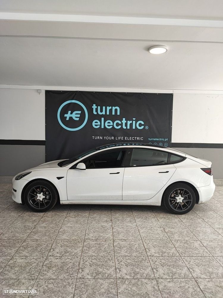 Tesla Model 3 Standard Range Plus RWD - 1