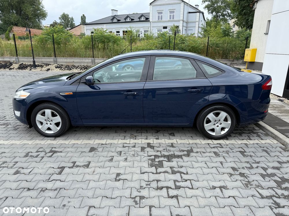 Ford Mondeo 1.8 TDCi Ambiente - 3