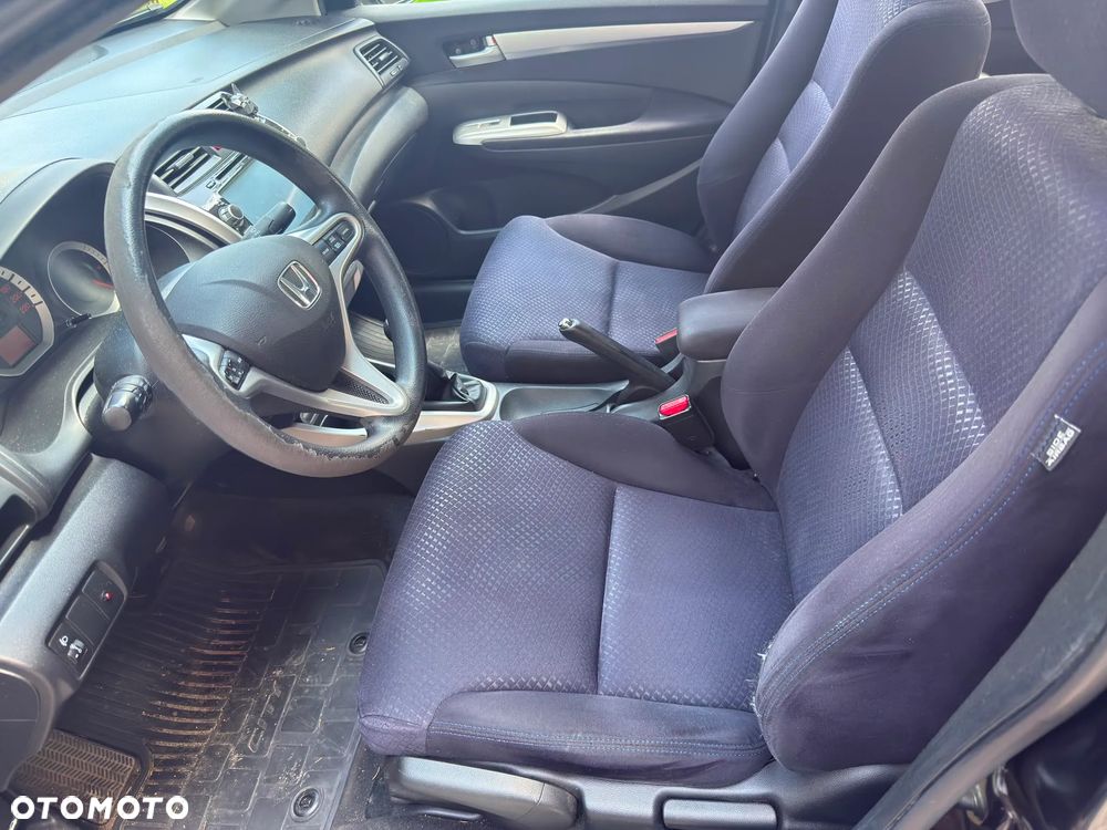 Honda City 1.4 Comfort - 9
