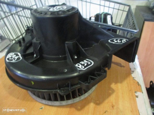 Motor Sofagem 6Q1819015J AUDI A1 2013 AUDI A1 SPORTBACK 8X FASE 1 2013 1.6TDI 105CV 5P PRETO - 3