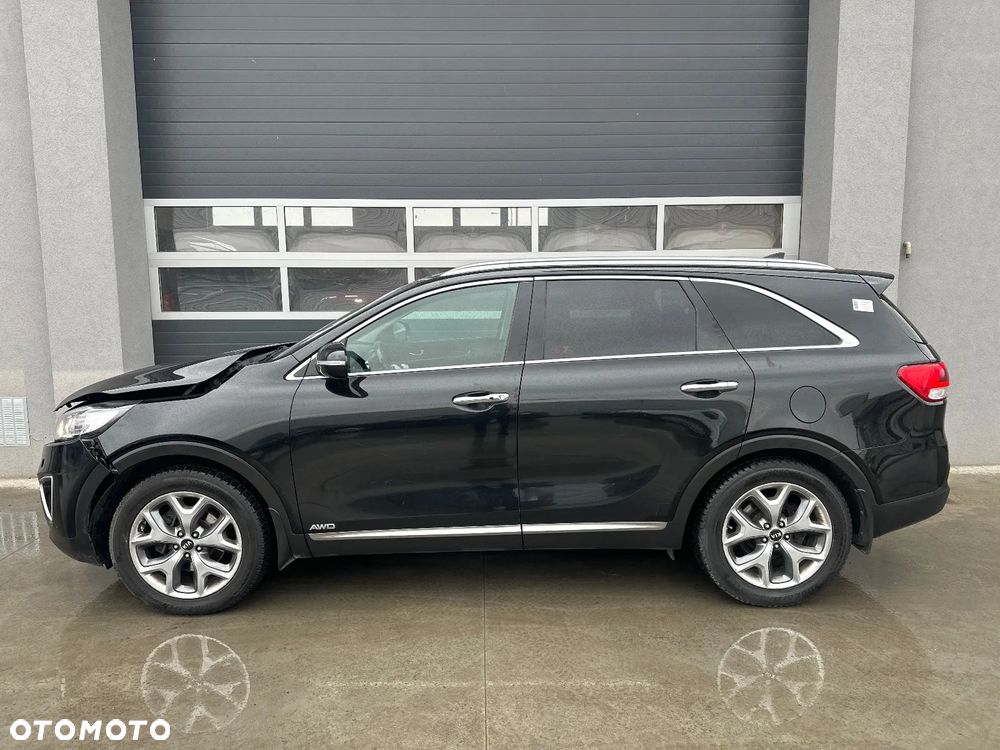 Kia Sorento - 4