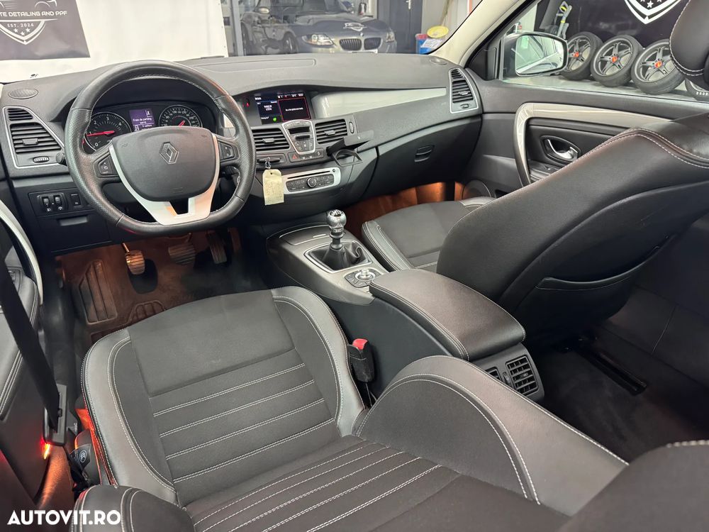 Renault Laguna ENERGY dCi 130 FAP Start-Stop Paris Business - 4