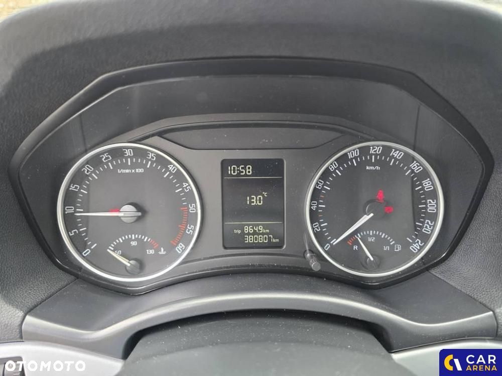 Skoda Octavia 1.6 TDI Ambiente - 7