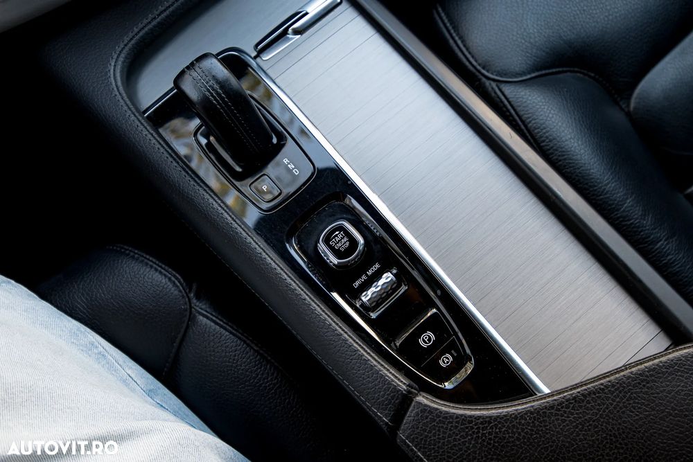 Volvo XC 90 T8 eAWD Inscription - 33