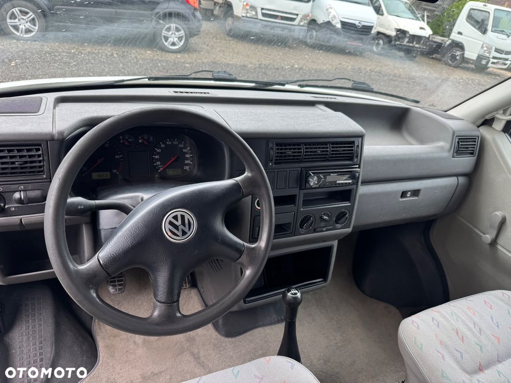 Volkswagen T4 syncro Karmann - 6