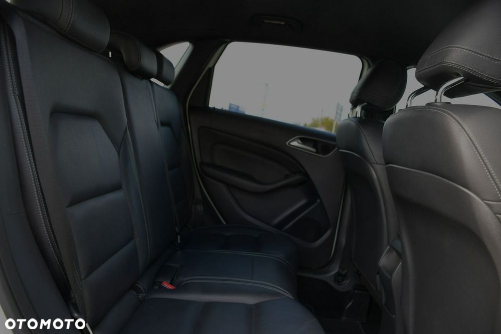 Mercedes-Benz Klasa B 180 (CDI) d Urban - 21
