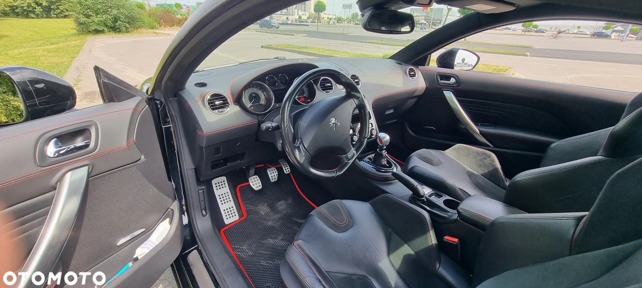 Peugeot RCZ 1.6 THP R - 23