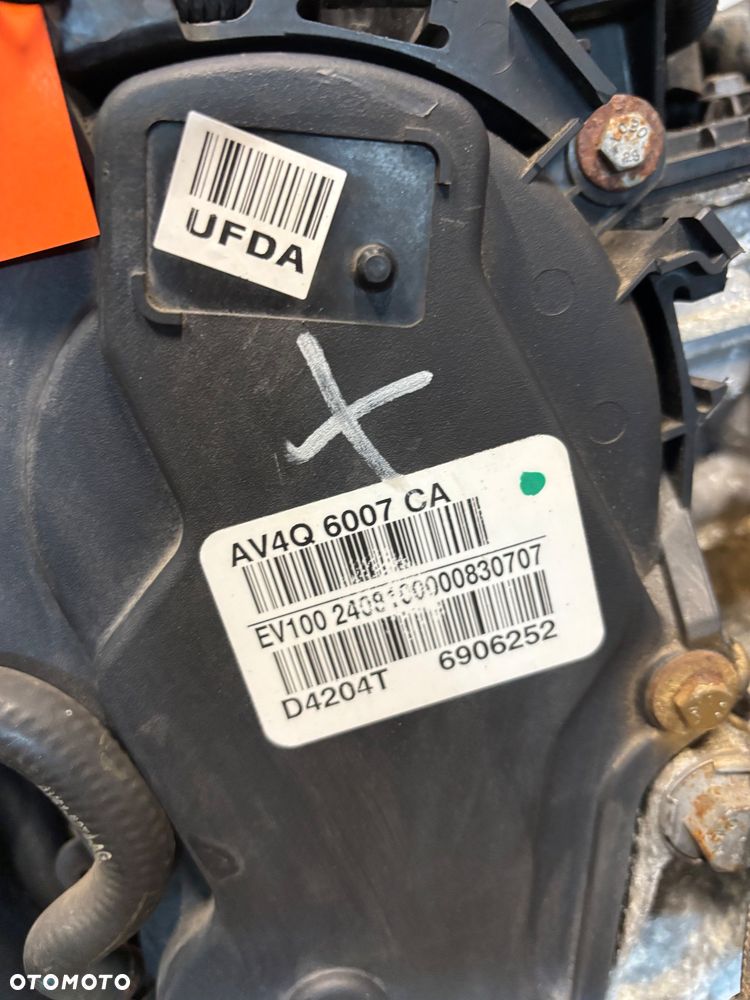 Silnik kompletny  FORD Kuga Cmax 2.0 TDCI UFDA UFDB 140K - 10