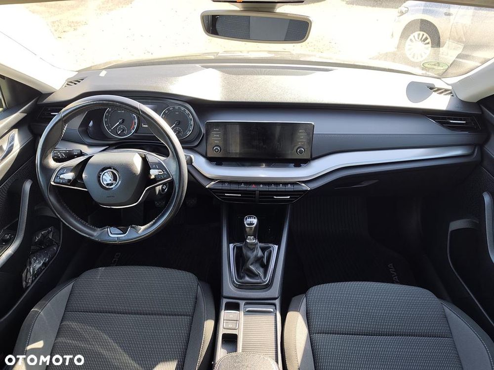 Skoda Octavia 2.0 TDI Ambition - 12