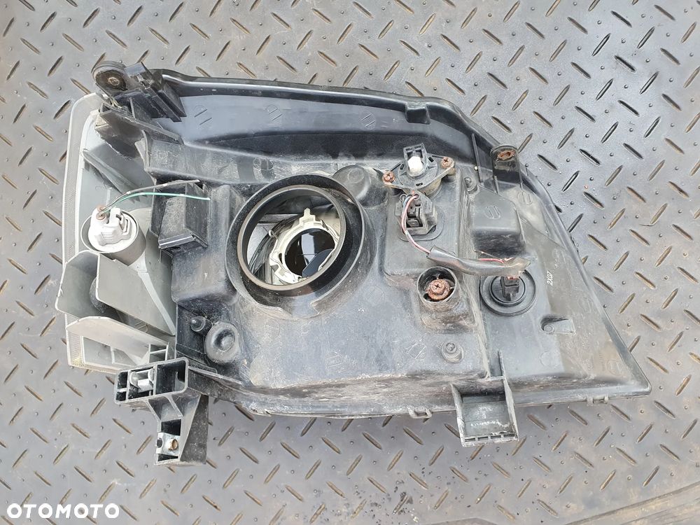 LEWA LAMPA PRZÓD PRZEDNIA NISSAN X-TRAIL T30 2001-2007 EUROPA - 4