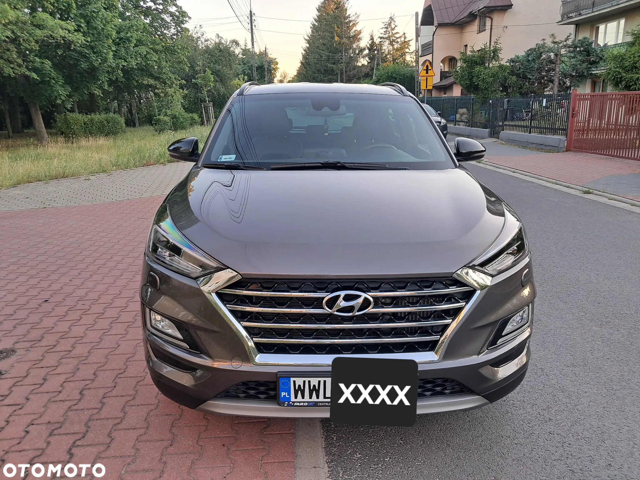 Hyundai Tucson - 2
