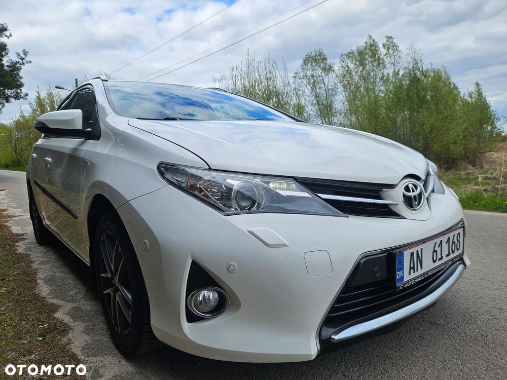 Toyota Auris 1.6 Valvematic Life - 13