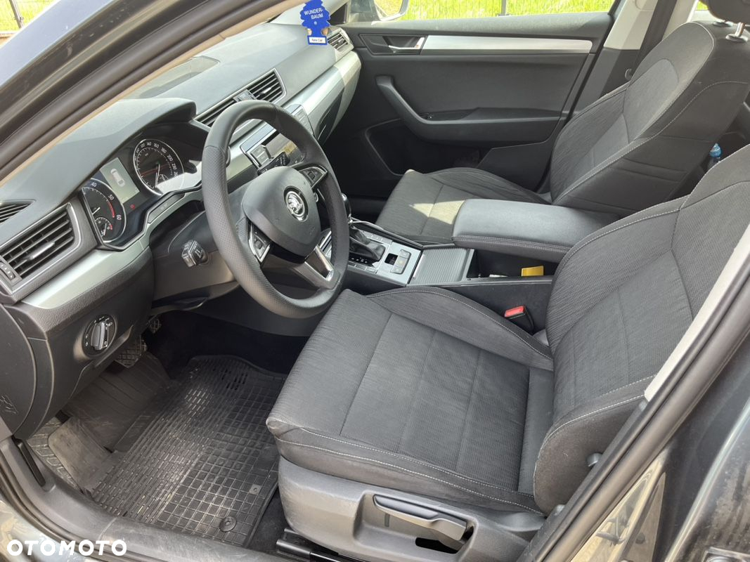 Skoda Superb Combi 1.6 TDI DSG Active - 10