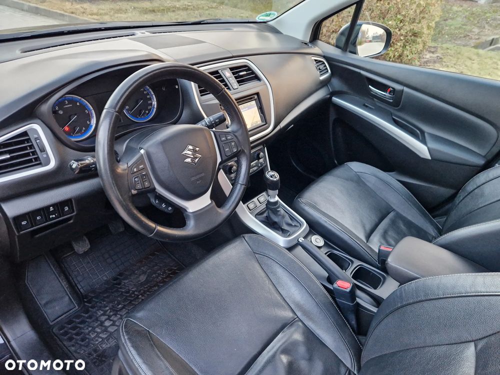 Suzuki SX4 S-Cross - 25