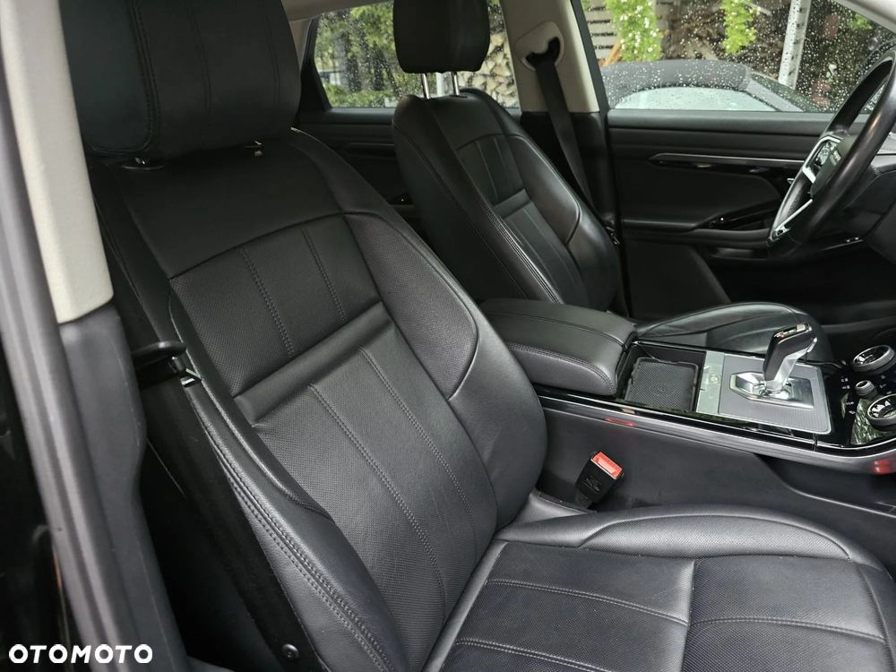 Land Rover Range Rover Evoque - 16