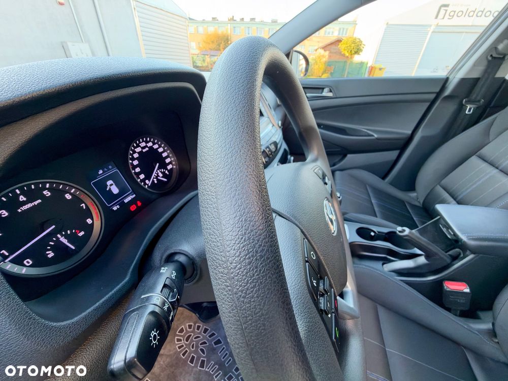 Hyundai Tucson 1.6 GDi 2WD Pure - 11