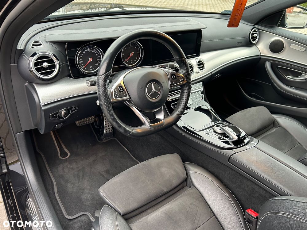 Mercedes-Benz Klasa E 220 d 9G-TRONIC AMG Line - 20